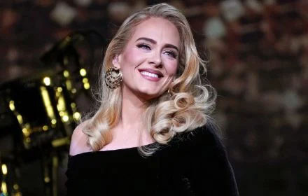  Adele reveals that she had considered quitting performing forever after a ''traumatic'' experience during her Las Vegas residency controversy