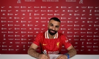 Salah Flaunts £725K Watch After Signing New £40M Liverpool Deal